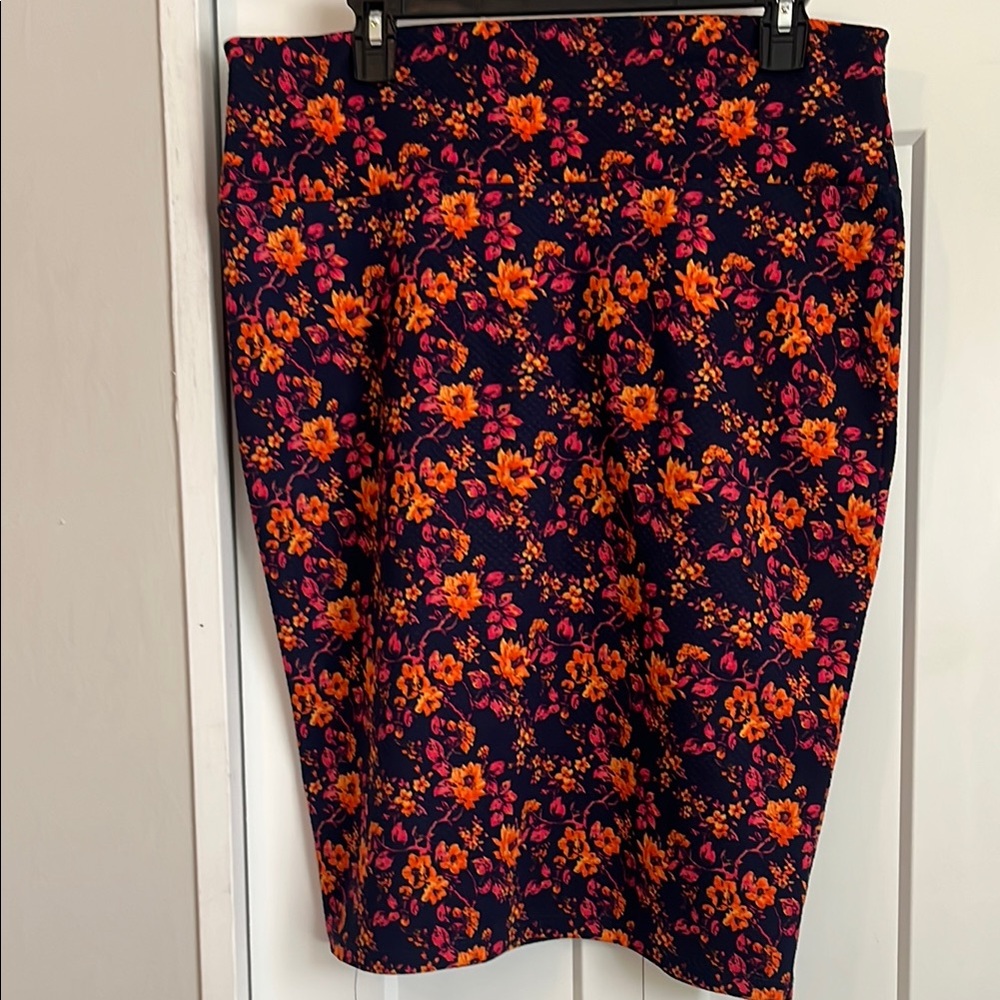 LuLaRoe Black and Orange Pencil Skirt Knee-Length